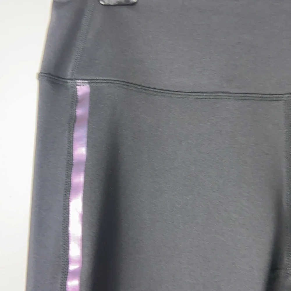 Zella Black Iridescent Stripe Mesh Crop Yoga Leggings Pants Medium - Picture 2 of 5